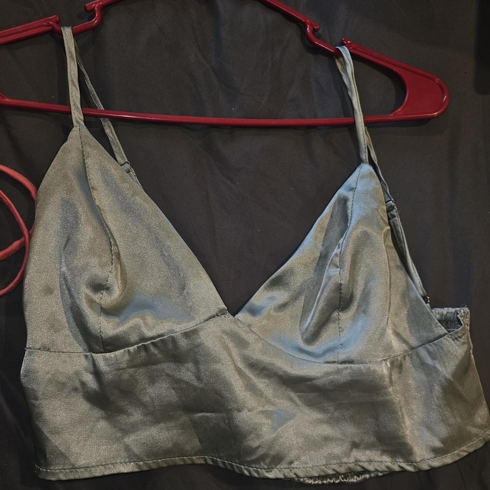 Green silky shein tank